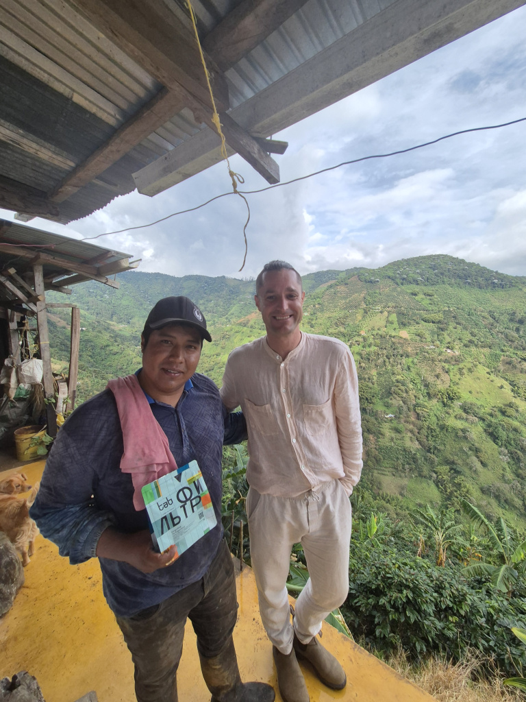 2025-09-26 12.19.12.jpg